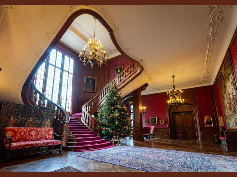 Diverse Künstler von Abendbier zum Klavier sind auf einer Bildcollage zu sehen