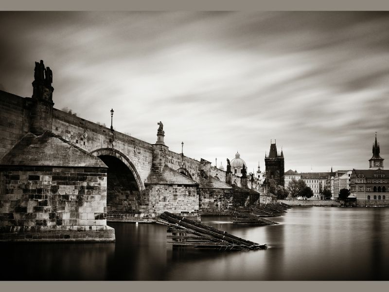 Die Zauberflöte", Bild von Tamino und Pamina.
